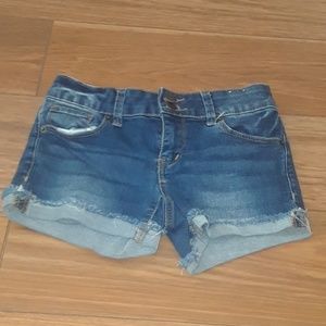 Denim shortie shorts